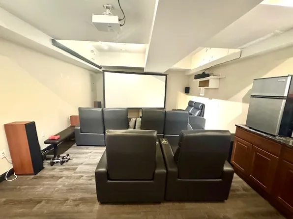 118-17 Union Turnpike image 20 of 26