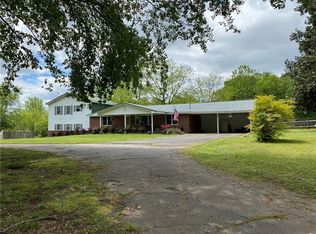 2015 Dr Bramblett Rd, Cumming, GA 30028