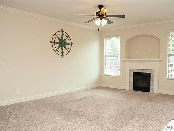 4th image of 3816 Veranda Ct
