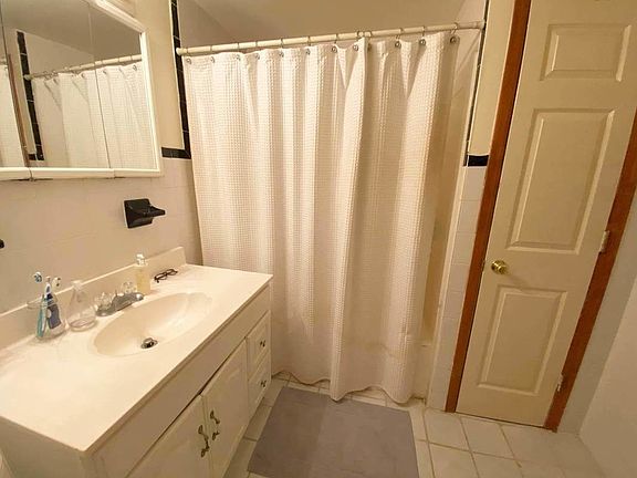 4th image of 305 Atlantic Ave APT 2F