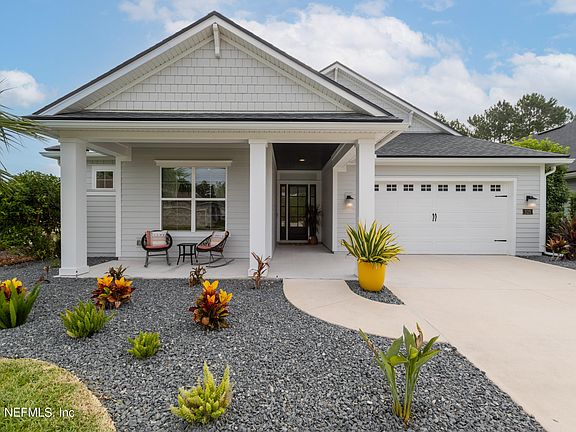 2nd image of 325 VILLAGE GRANDE Drive