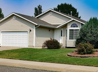 1245 Nasturtium Dr, Billings, MT 59105