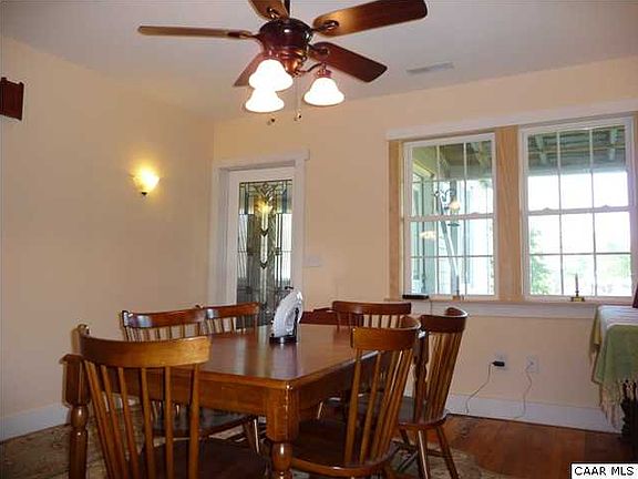 4th image of 319 Stonewall Ave
