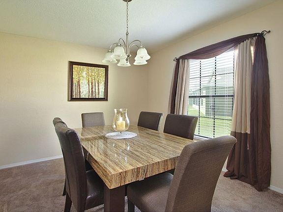 5th image of 597 Majestic Gardens Blvd