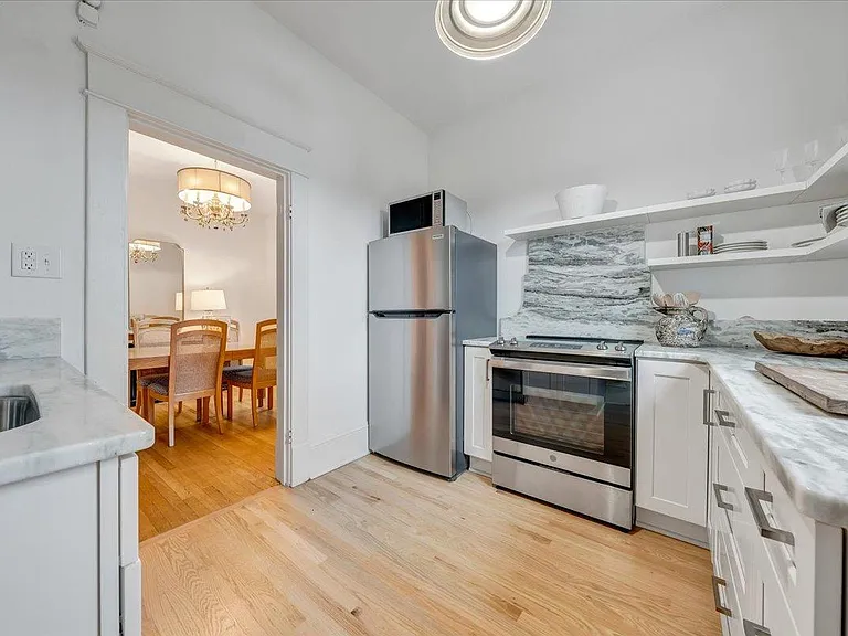 935 Wasena Ave SW #A — Photo 9