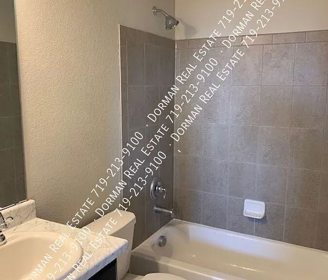 10996 Nolin Dr — Photo 10