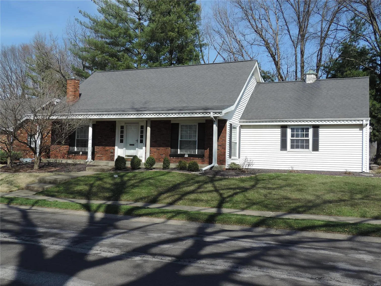 2020 Madison Ave photo 1