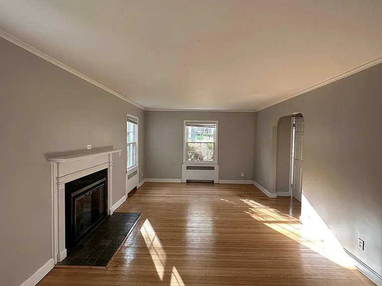 75 Stimson Rd — Photo 3