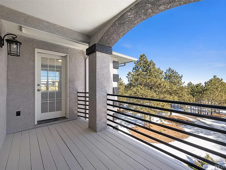 695 E Kings Deer Point — Photo 14