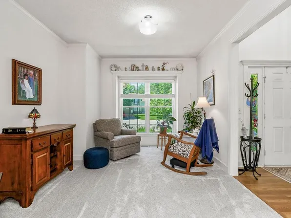 15259 S Acuff Ln, Olathe, KS 66062