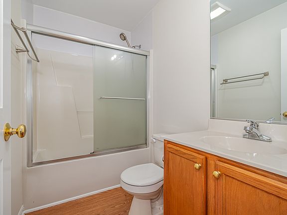 4th image of 715 Afton Park Dr