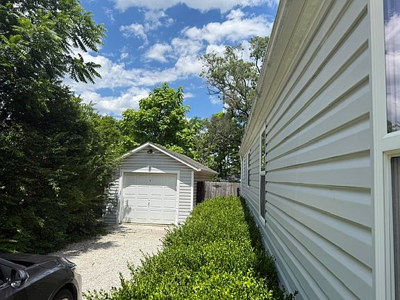 2nd image of 239 W North St #1