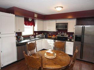 148 Columbus Rd, Fredericktown, OH 43019