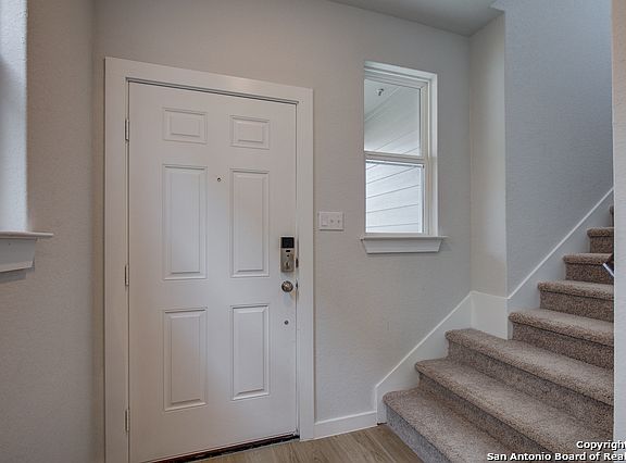 3rd image of 14546 Emerio Drive