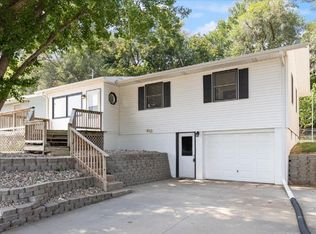 206 Ebaugh St, Glenwood, IA 51534