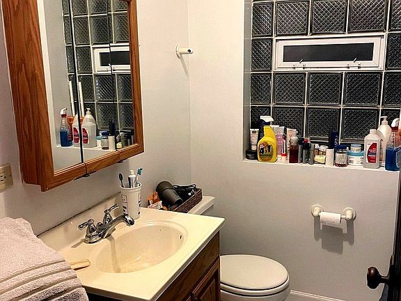 5th image of 5058.5 N Wolcott Ave #S2