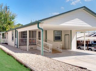 8 Chaparral Dr, Kerrville, TX 78028