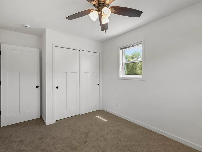 424 E Union St #436 — Photo 8