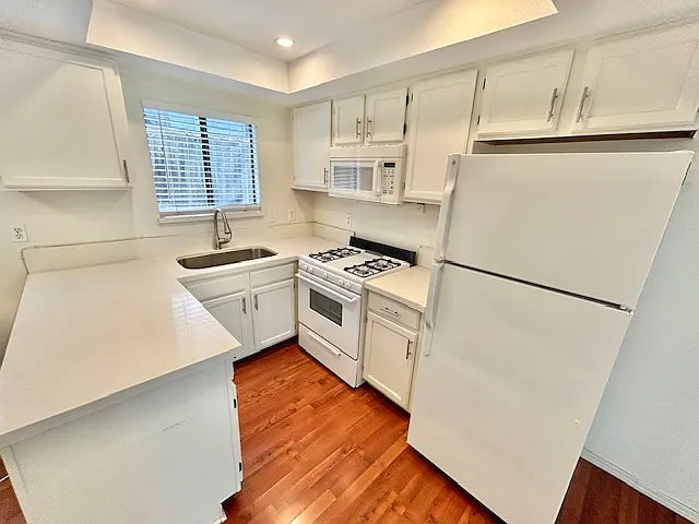 4855 70th St #4 — Photo 7