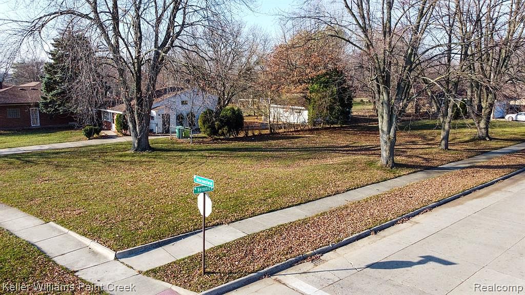 20911 Beaconsfield Ave, Eastpointe, MI 48021 MLS 20230042352 Zillow