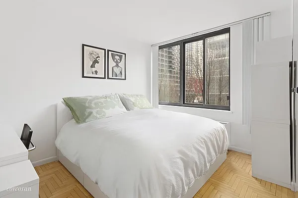 Rented by Corcoran | media 21