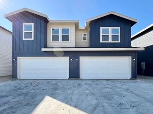 3501 E Renfro St #121, Burleson, TX 76028