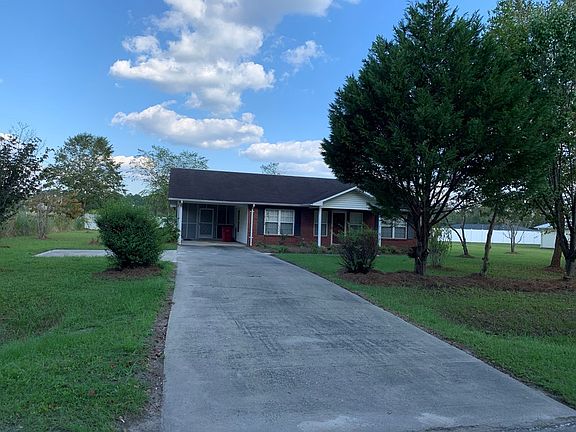 4th image of 557 Beach Rd