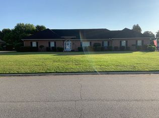 215 Wexford Cir, Bonaire, GA