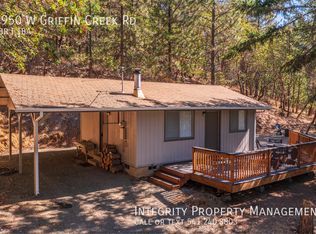 4950 W Griffin Creek Rd, Medford, OR 97501