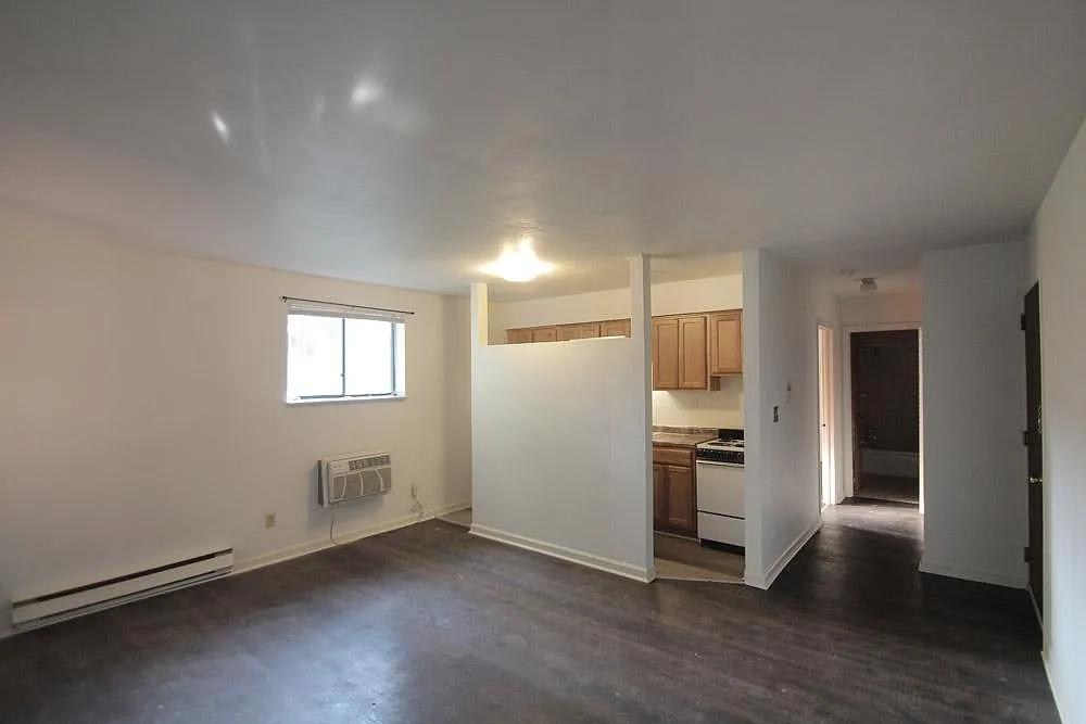 Building Photo - 453 Biddle Ave #7