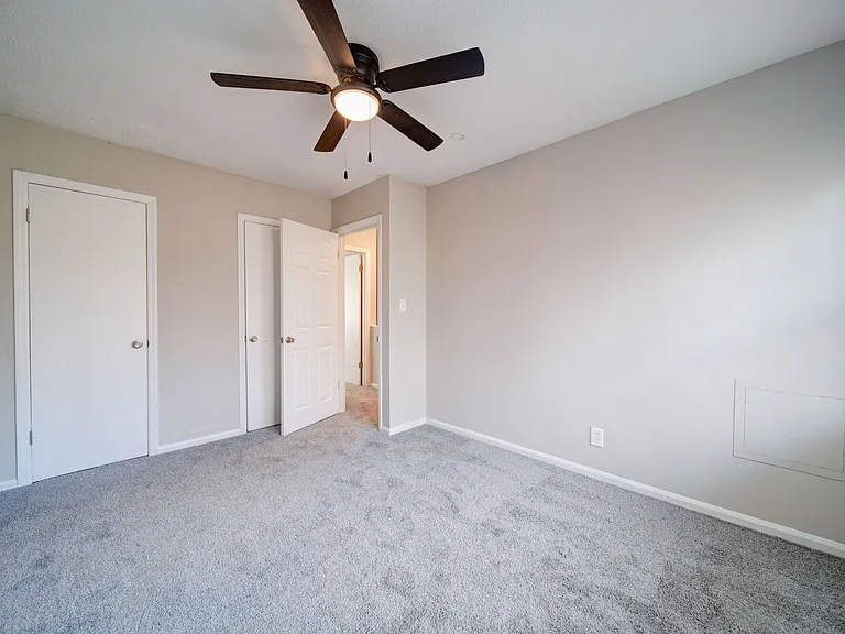 The Manor Townhomes — Photo 34