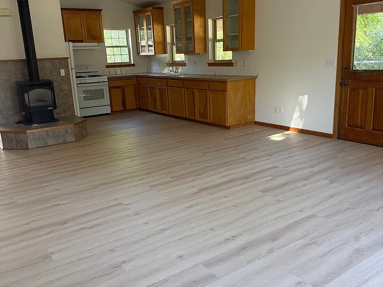 7242 Manastash Rd — Photo 5