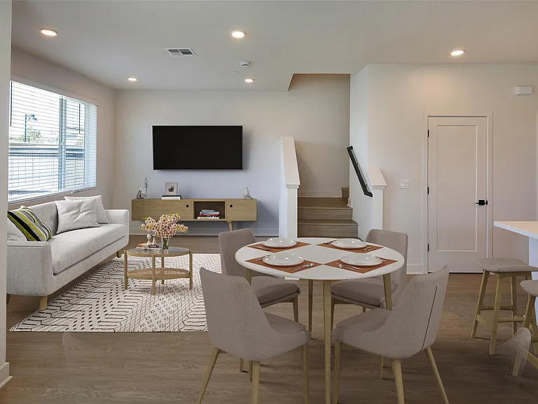 Escala at Stanford Crossing — Photo 23