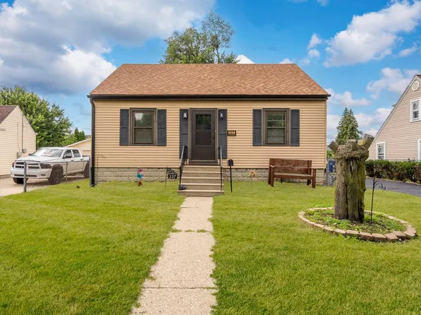 337 E Palmer Ave, Northlake, IL 60164