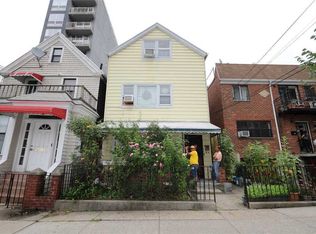 2521 Crescent St, Astoria, NY 11102