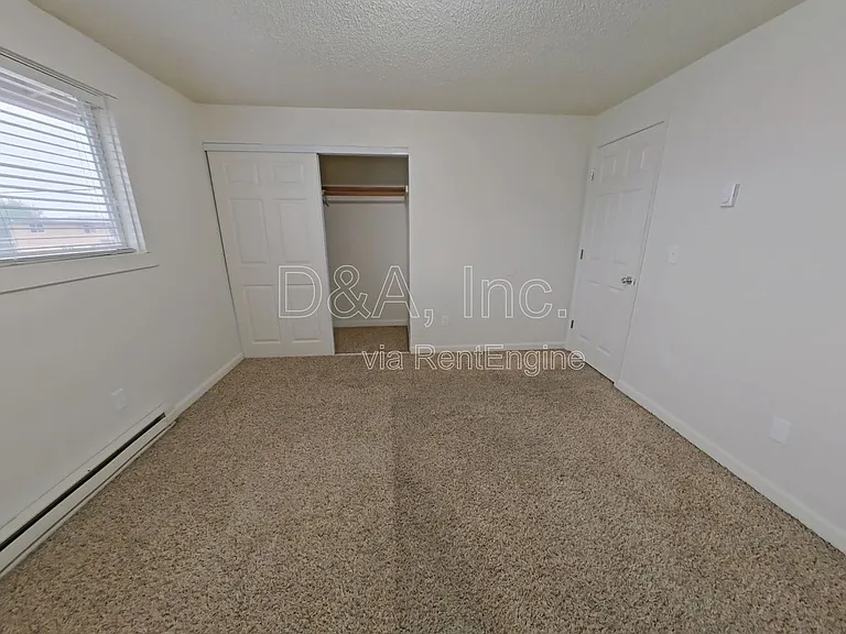 1909 Main St #D — Photo 10