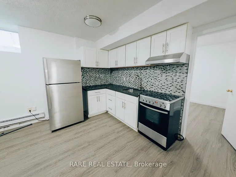 120 Spencer Ave #1 — Photo 2