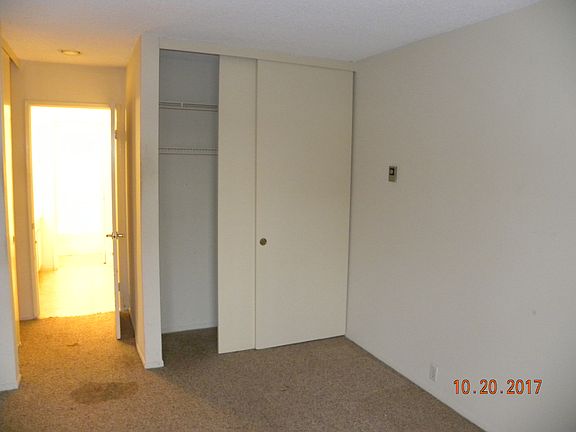 5th image of 1775 Diamond St Unit 112