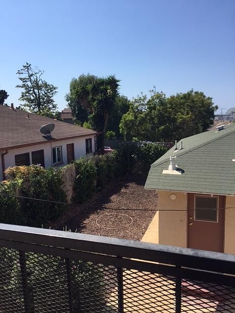 1st image of 1933 12th St #Brjnk1fcz