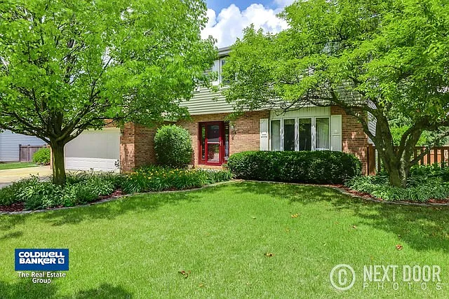 1118 Wheatland Dr photo 1