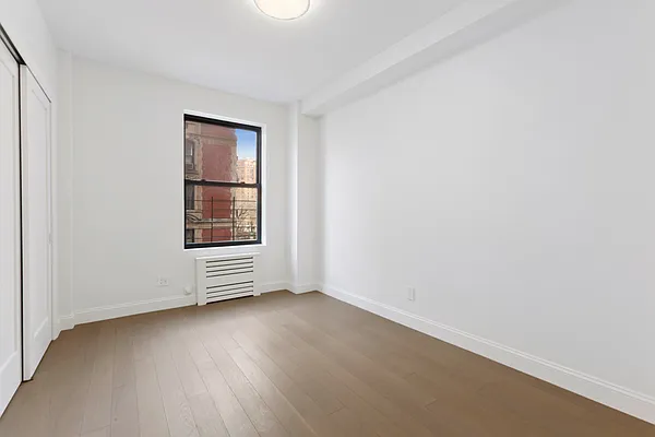 Rented by Corcoran | media 23