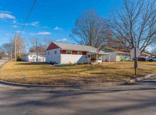 320 N Jefferson St, Lincoln, IL 62656