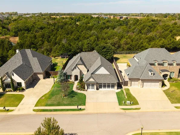 5317 Gateway Bridge Ct, Edmond, OK 73034