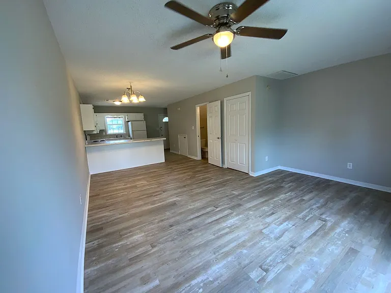 601 Pelletier Loop Rd — Photo 2