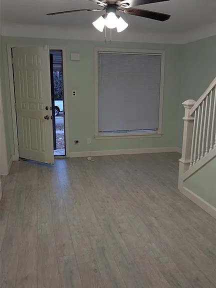 1305 Bauman Ave — Photo 2