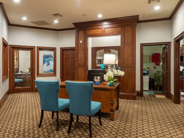 Estancia Office Area