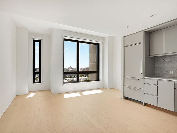 3rd image of 550 Vanderbilt Ave APT 1310