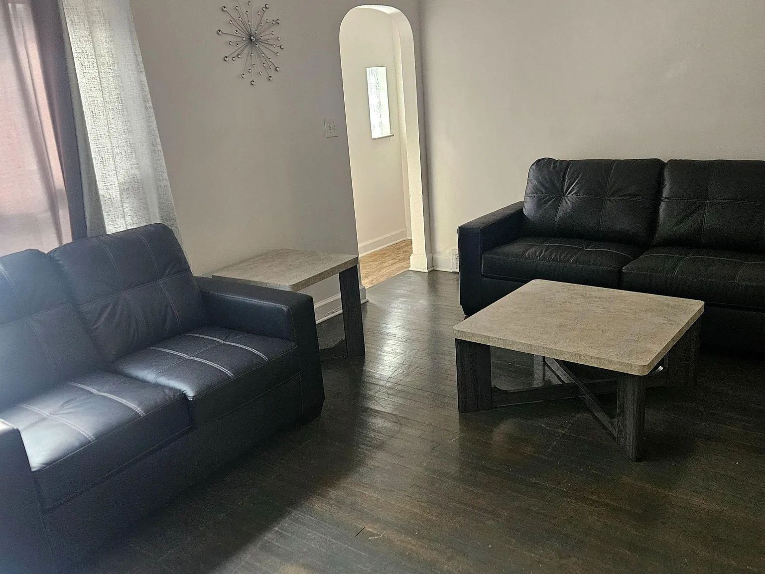 4 bed, 1.0 bath, 1550 sqft, $685 — Photo 4