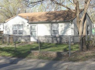 4620 S Elmhurst Ave, Wichita, KS 67216