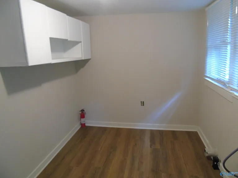 802 Beirne Ave NE — Photo 16